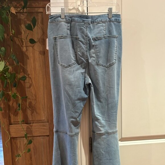 NEW Free People JUST FLOAT ON FLARE 29 - Picture 9 of 16